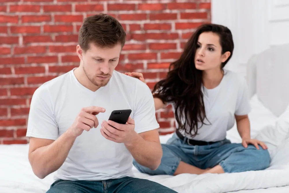 cell phones ruining romantic relationships