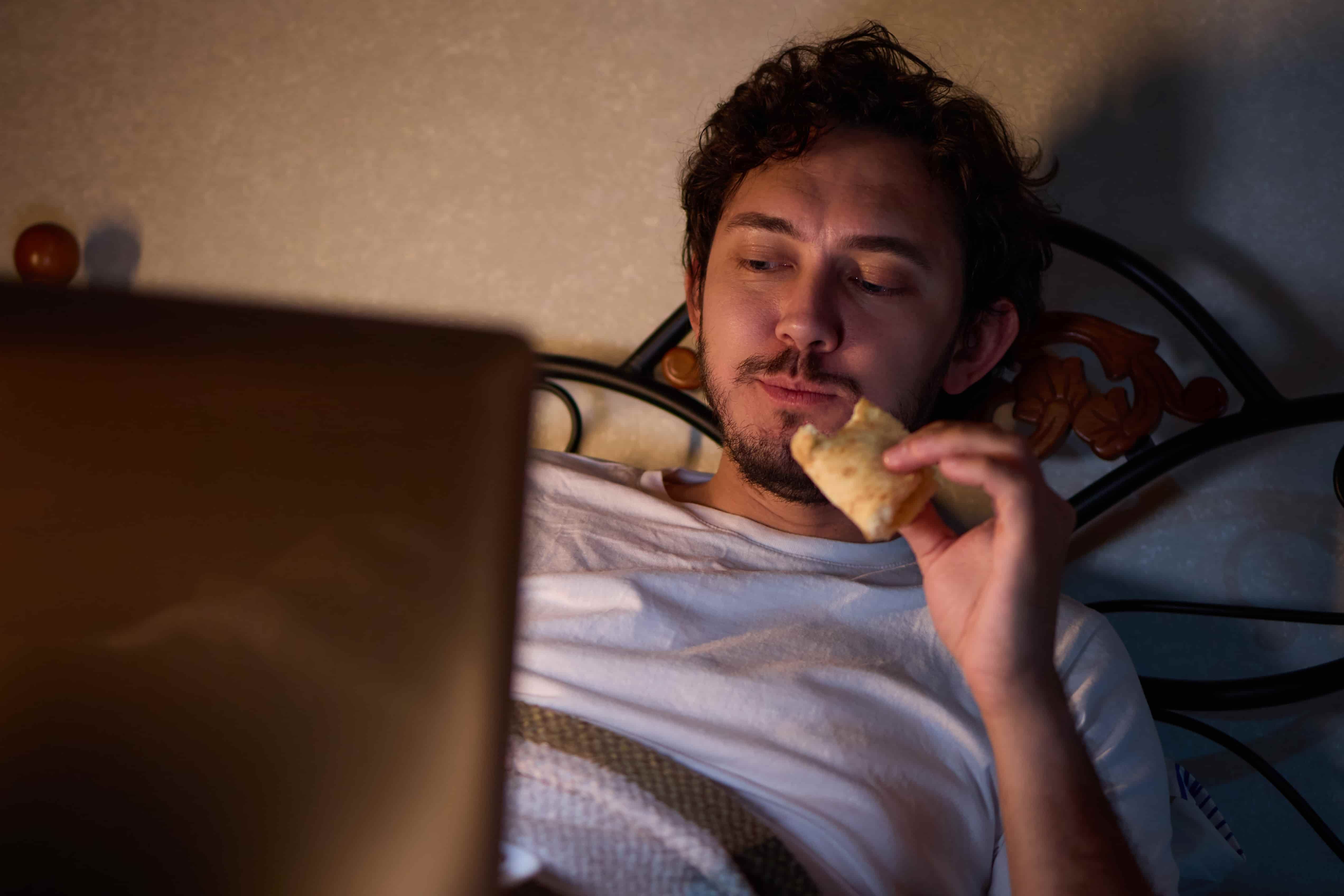Signs Your Sleep Habits Are Messing with Your Energy.jpg.jpg